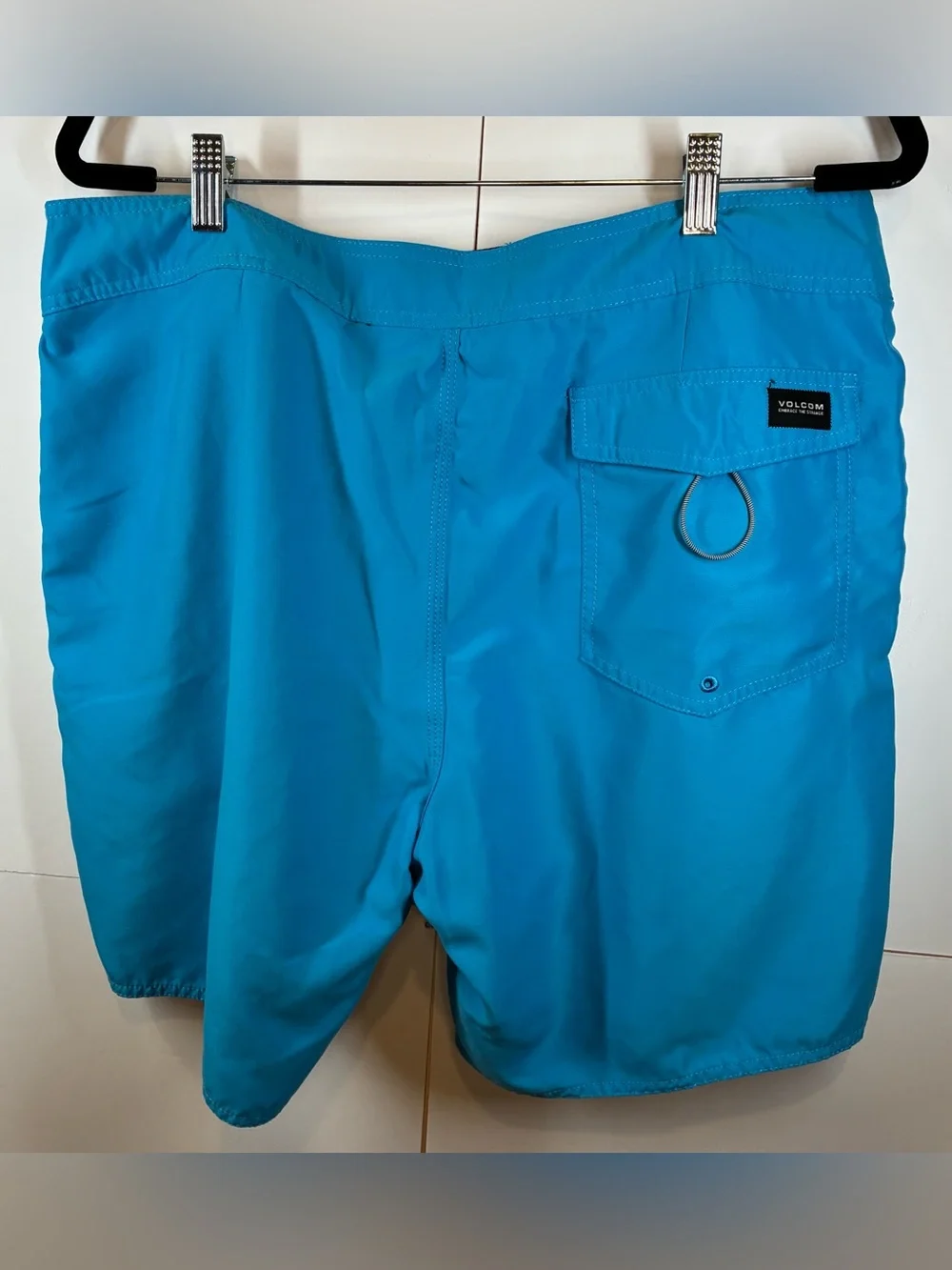 Volcom Men’s Blue Board Shorts Swim Trunks Size 36 Surf Beach